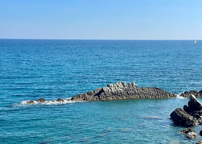Di Diana Nyaraló Diano Castello